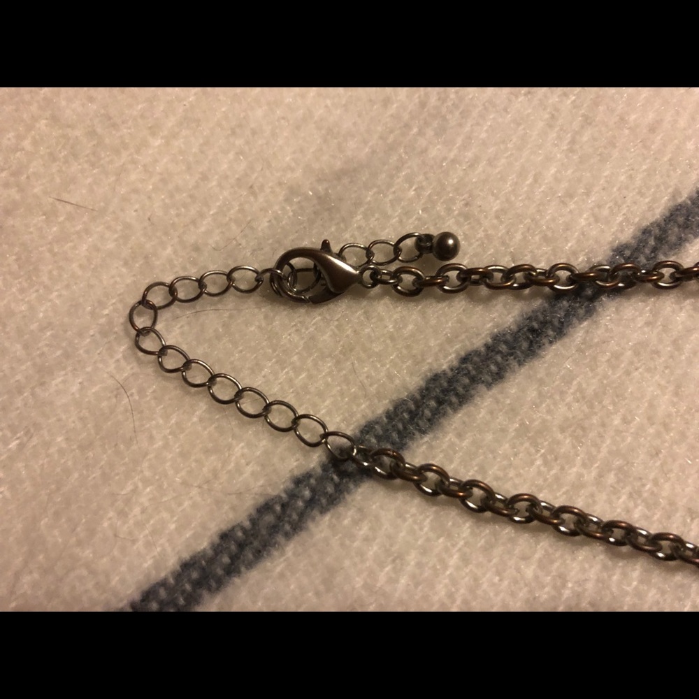 Silver statement necklace - Picture 5 of 5